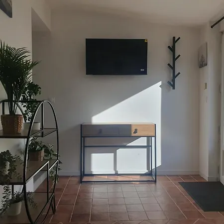 Maison Plain Pied Avec Jardin Сasa de vacaciones *